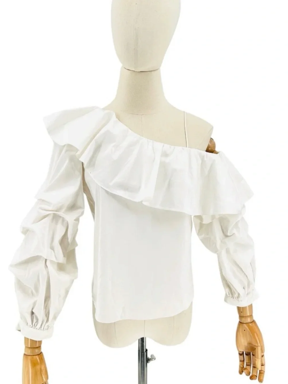Alice + Olivia White One-Shoulder Ruffle Blouse